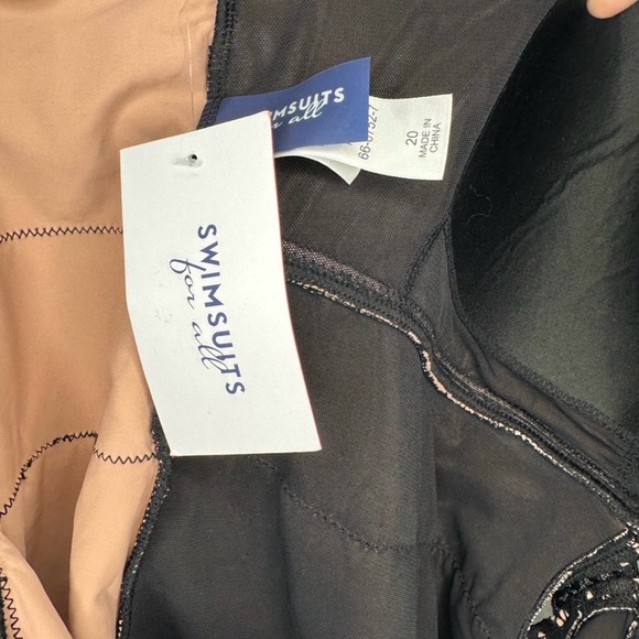 Swimsuits For All Black and White Patterned One-Piece - Picture 5 of 6